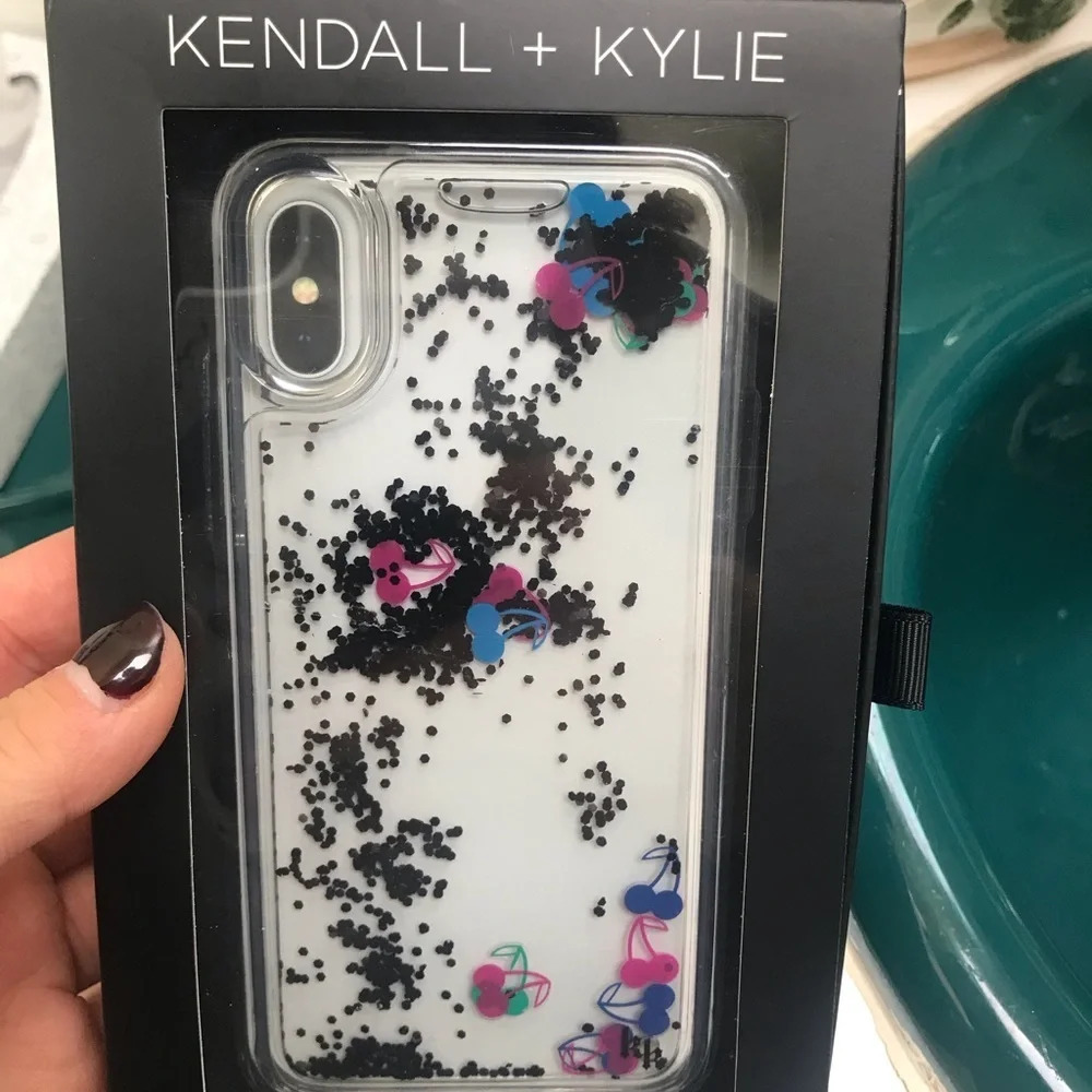 KENDALL & KYLIE IPHONE X CASE